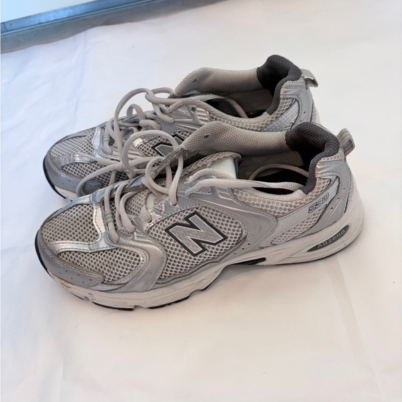 New Balance 530 Grey Matter Silver Metallic 8.5 W 7 M - Picture 2 of 5